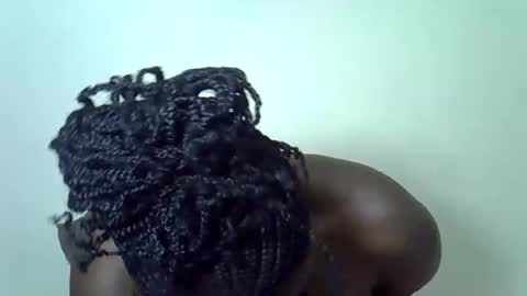 LILIAN online show from October 6, 8:20 am