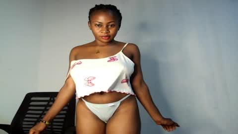 evelyn online show from May 20, 10:23 am