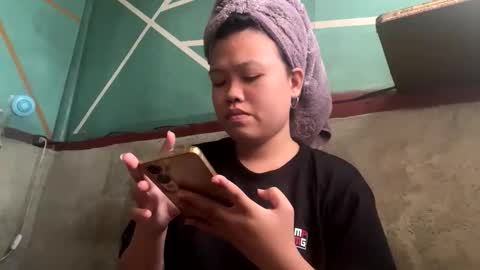 prettymae756493 online show from May 9, 6:15 am