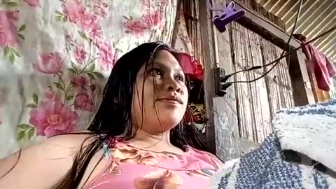 prettyneca5991 online show from December 17, 2:23 am