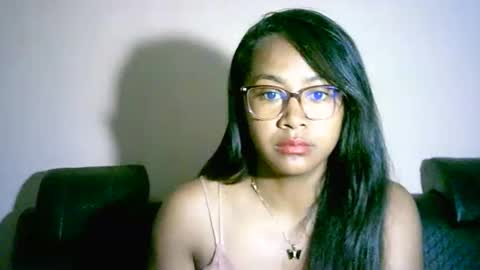 prettysexy3601 online show from May 6, 2:37 am