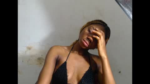 prettysexy6 online show from May 16, 8:30 pm