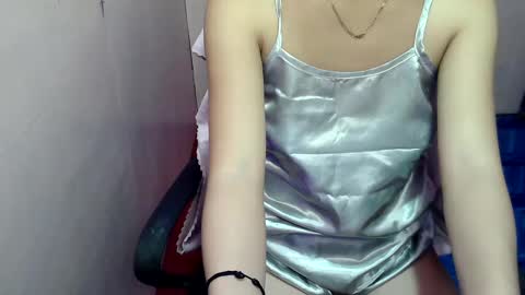Snapshot of prettyslutbabe chatting on March 3, 1:49 am prettyslutbabe online show from March 3, 1:49 am