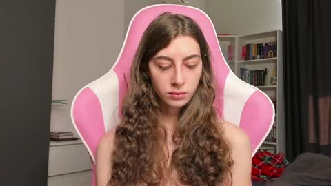Sophie  next stream will be at Monday  i will wait you guys  online show from May 10, 6:37 am
