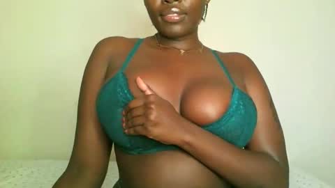 prettyvishy online show from February 18, 8:13 am