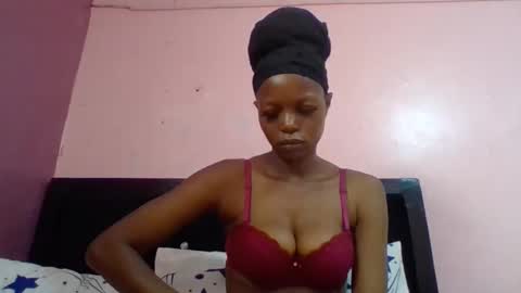 prettywendy21 online show from March 18, 7:02 am