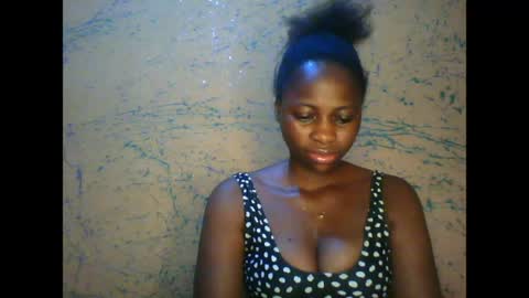 prettyxxpac online show from May 17, 11:26 pm