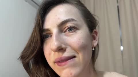 prettyyy_angel online show from May 24, 7:46 pm