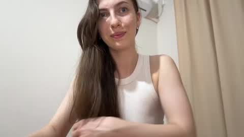 prettyyy_angel online show from May 31, 6:42 pm