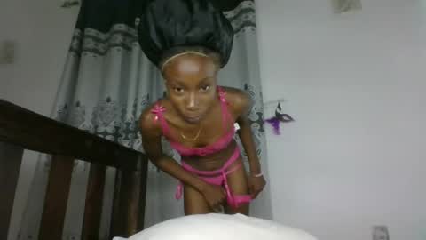 PRETY online show from June 20, 6:11 pm