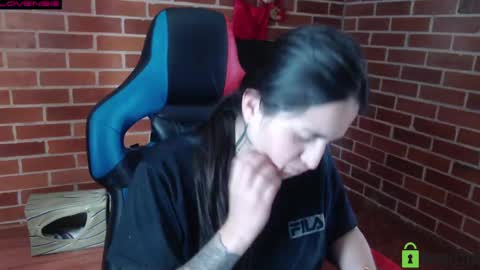 Leia online show from May 11, 4:04 pm
