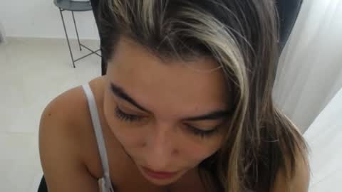 valery dollx online show from May 11, 4:04 pm