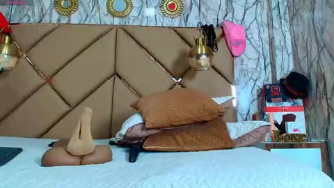 ANIEE online show from May 26, 2:38 pm