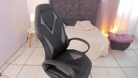 Paula Princess online show from March 19, 7:51 pm