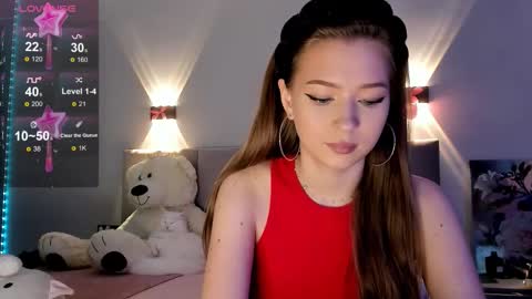 Snapshot of princess_nier chatting on September 15, 6:15 pm Princess Diana online show from September 15, 6:15 pm