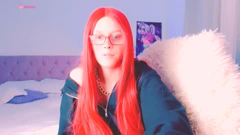 Snapshot of princess_peaach chatting on September 22, 7:40 am ArianaJoliiee online show from September 22, 7:40 am