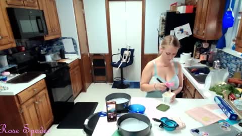 Snapshot of princess_rose_spades chatting on September 19, 3:11 pm Princess Rose online show from September 19, 3:11 pm