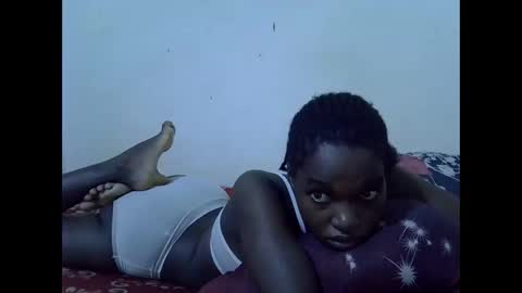 princess_scovia online show from May 22, 6:44 am