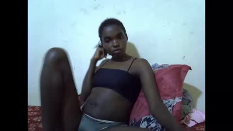 princess_scovia online show from May 21, 6:22 am