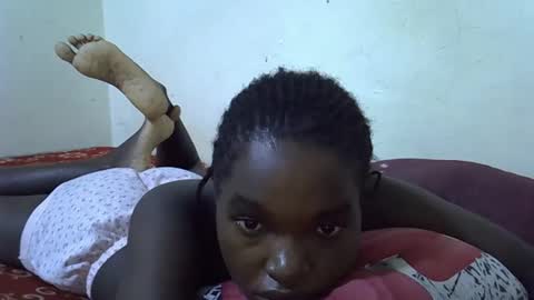 princess_scovia online show from May 7, 11:25 am