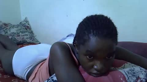 princess_scovia online show from May 9, 6:32 pm