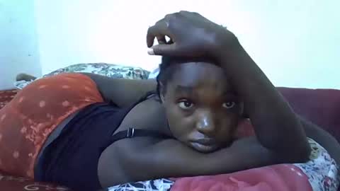 princess_scovia online show from May 11, 4:04 pm
