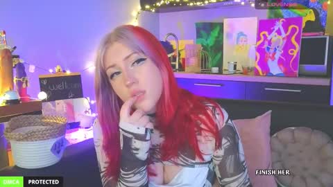 Yo Im Sofiee online show from January 12, 8:19 am