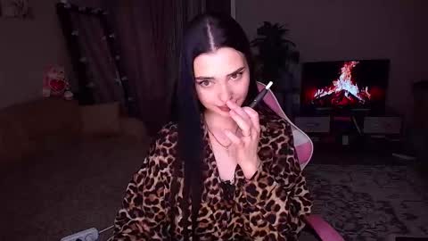 princessamira1 online show from April 1, 1:41 pm