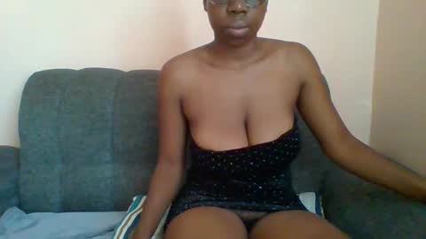 princessg63 online show from January 16, 5:25 am