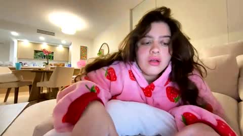 princessviccxo online show from March 16, 5:44 am