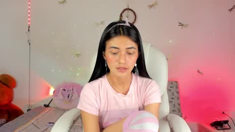 princessluna_14 online show from October 6, 10:25 pm