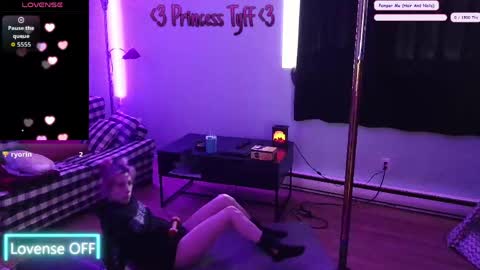 Tyff online show from April 7, 12:18 pm