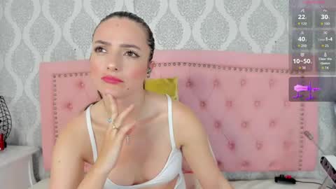 Marcela online show from May 13, 9:20 pm