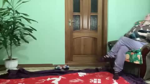 proud sweet 21 online show from February 8, 11:40 pm