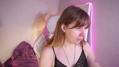 constant schedule Wednesday  Friday  Saturday  Sunday  The Rosemarie online show from October 8, 5:56 am