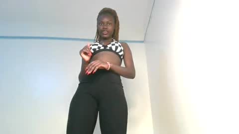 pure_queen1 online show from July 19, 1:02 pm