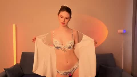 Eva online show from May 26, 3:28 am