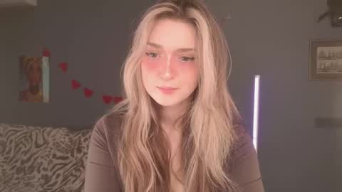 Bella online show from March 26, 5:53 am