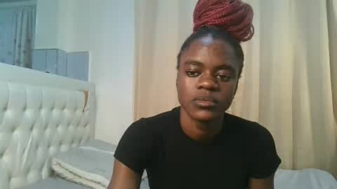 purple_honey1 online show from April 5, 5:12 pm