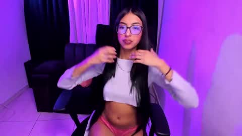MEGANNNN online show from May 5, 2:58 am