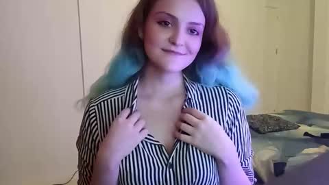 Elias online show from November 22, 7:05 pm