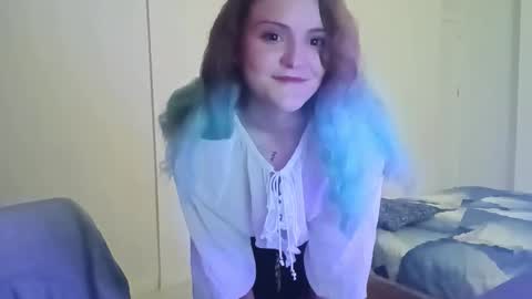 Elias online show from December 4, 10:32 pm