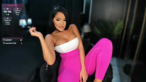 Andreea online show from October 16, 7:38 pm