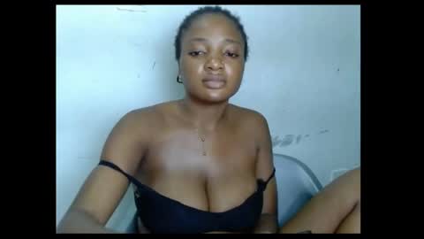 pussyxwetx online show from May 15, 10:45 pm