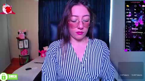 qadesh_boix online show from October 3, 7:08 pm