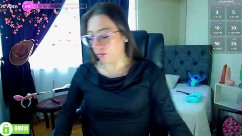 qadesh_boix online show from March 4, 7:22 pm