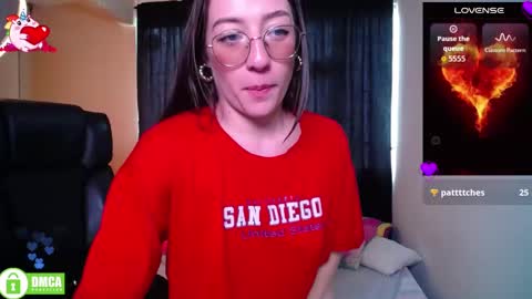 qadesh_boix online show from October 8, 7:07 pm