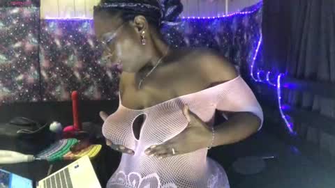 qnibee online show from September 21, 6:56 am