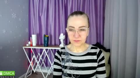 Snapshot of queen_a_n_i chatting on March 8, 8:51 am A N I Ill be here on December 1st online show from March 8, 8:51 am