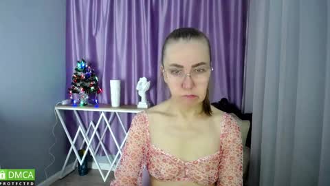 Snapshot of queen_a_n_i chatting on December 4, 8:01 am A N I Ill be here on December 1st online show from December 4, 8:01 am